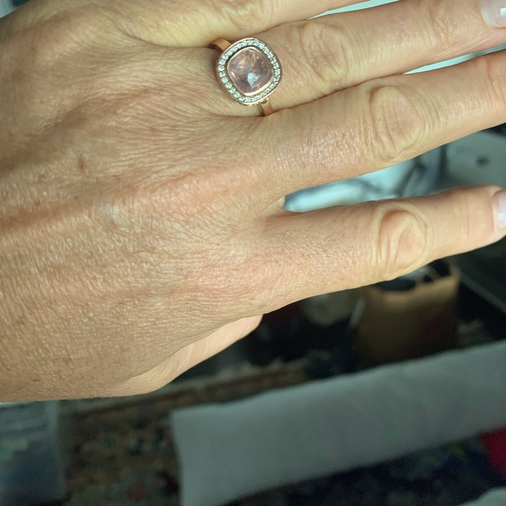 Thomas ring